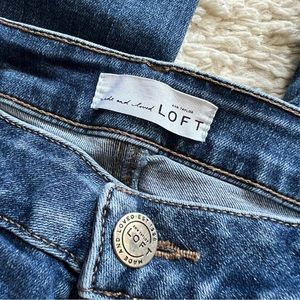 (3 for $20) Ann Taylor Loft 29 Mid Rise Straight Leg Jeans